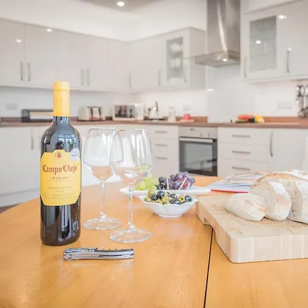 Casa vacanze 2 Bed In Windermere 78288 *