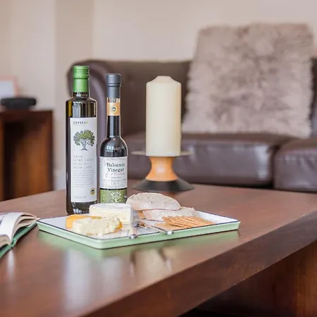 2 Bed In Windermere 78288 Holiday home Bowness-on-Windermere