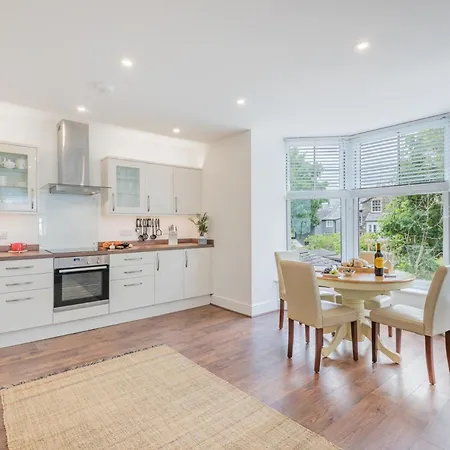 2 Bed In Windermere 78288