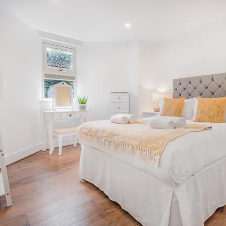 2 Bed In Windermere 78288 *